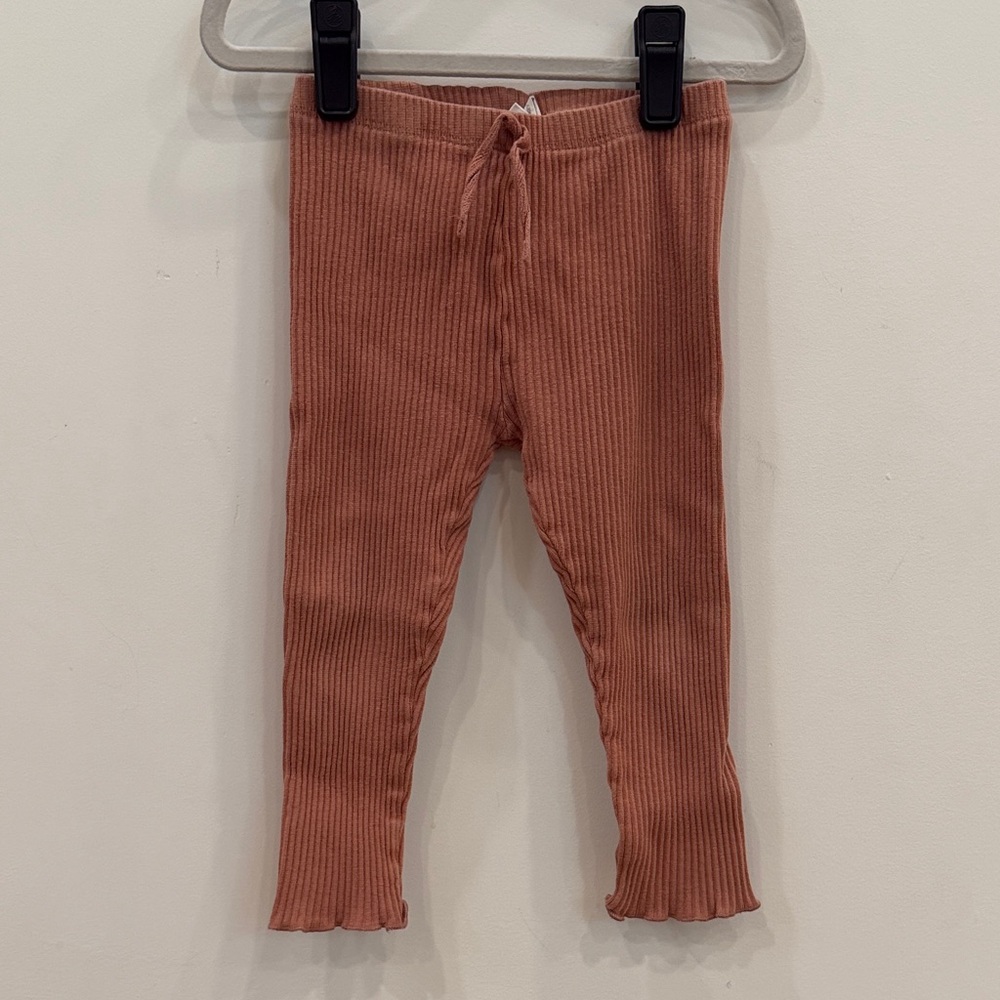 Zara Ribbed Strect Pants in Rust